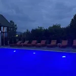 близнюки 5*