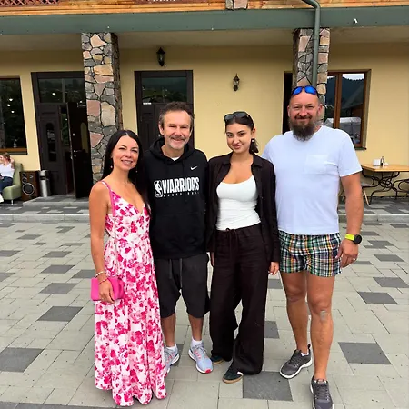 близнюки Hotel 5*