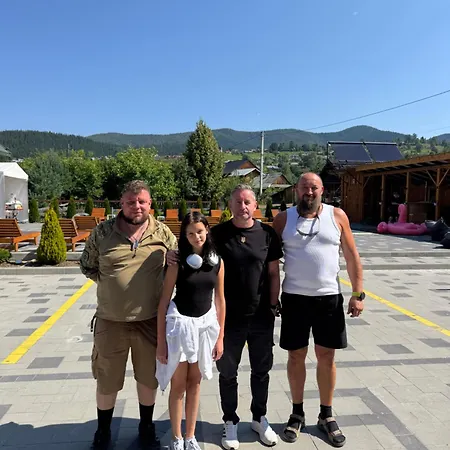 близнюки Hotel Vorochta