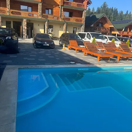 близнюки Hotel