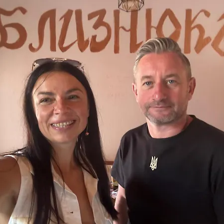 близнюки Hotel